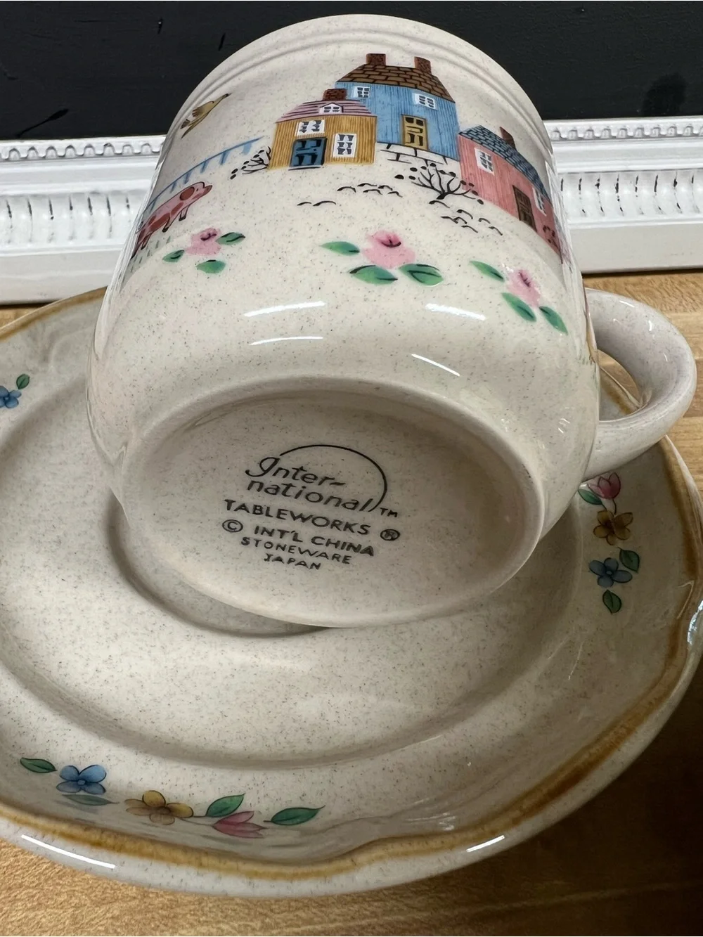 International Tableworks Stoneware Vintage Heartland